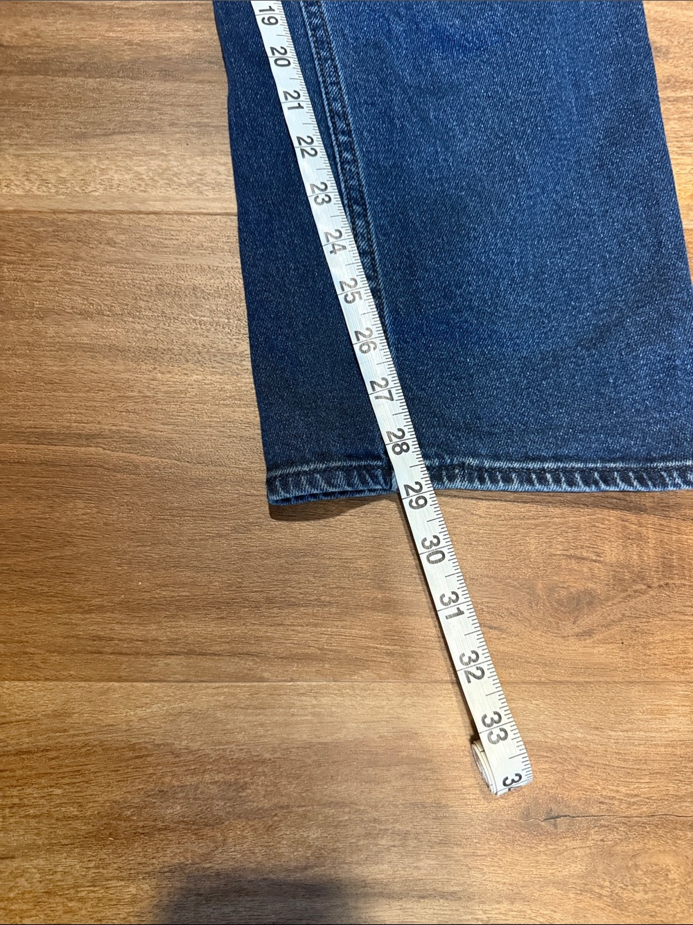 Hollister Women's Dark Blue Distressed High Waisted Relaxed Jeans - Picture 3 of 5